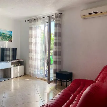 Apartman Ruza Apartament